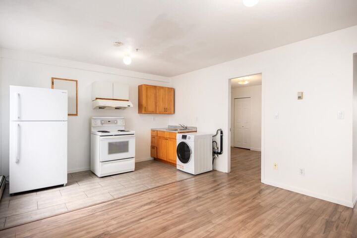 Property Photo:  4502 Nanaimo Street Main  BC V5N 5J4 