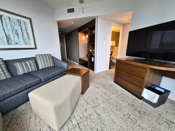 Property Photo:  433 Robson Street 1800  BC V6B 6L9 