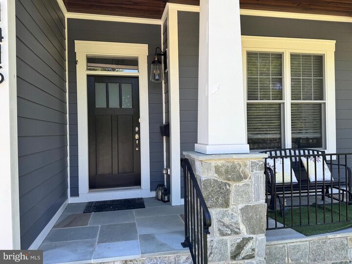 Property Photo:  1416 Ross Drive SW  VA 22180 