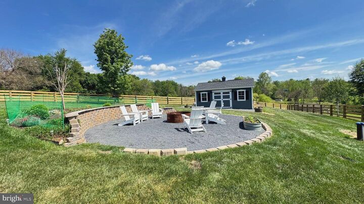 Property Photo:  15002 Mountain Road  VA 20132 