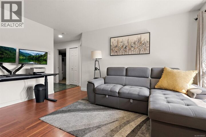 Property Photo:  7 Gorge Road West 306  BC V9A 1L9 