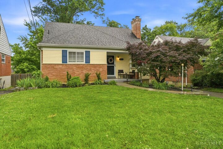 Property Photo:  1944 Lehigh Avenue  OH 45230 