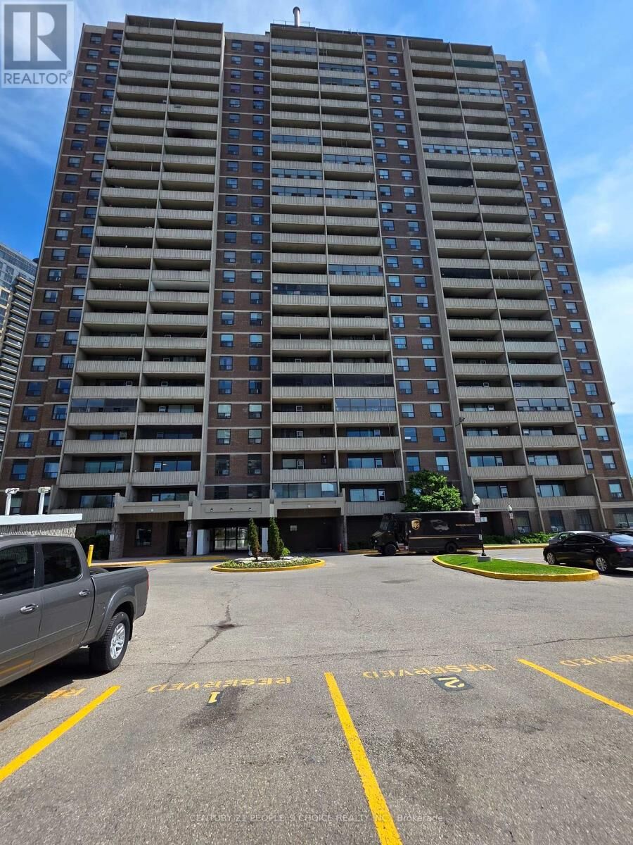Property Photo:  3390 Weston Road 301  ON M9M 2X3 