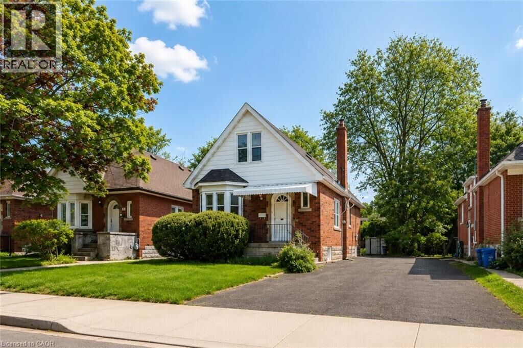 Property Photo:  107 Haddon Avenue South  ON L8S 1X7 