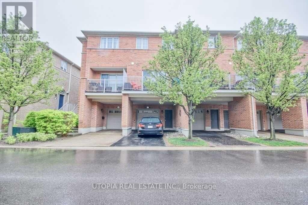 Property Photo: 1169 Dorval Drive 57 ON L6M 4V8