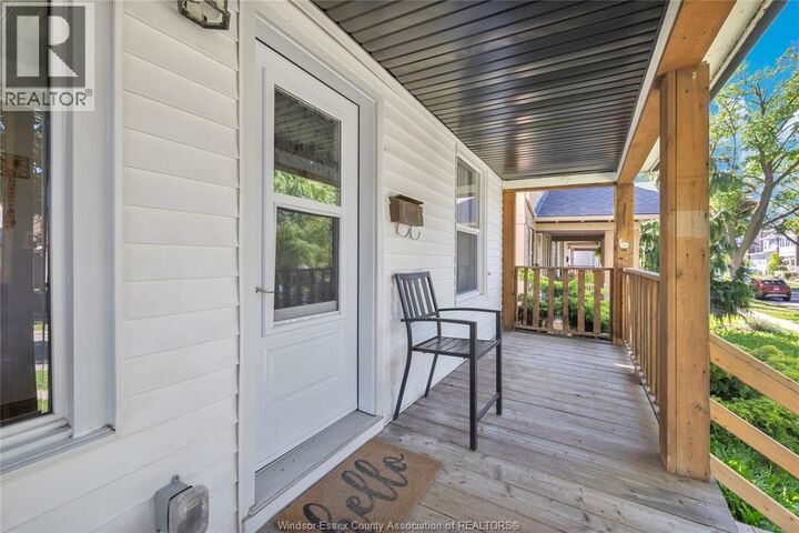 Property Photo: 712 Gladstone ON N8A 2R2