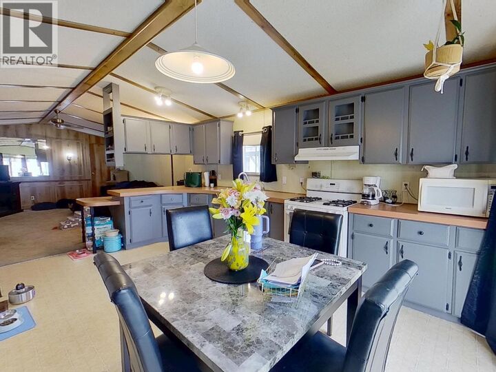 Property Photo:  950 Anderson Drive 4  BC V2J 1G5 