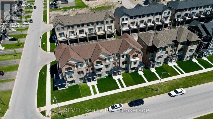 Property Photo:  11 Lilac Lane  ON L3B 0K9 