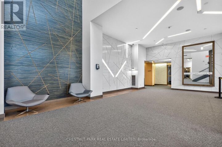 Property Photo:  277 South Park Road 1109  ON L3T 0B7 