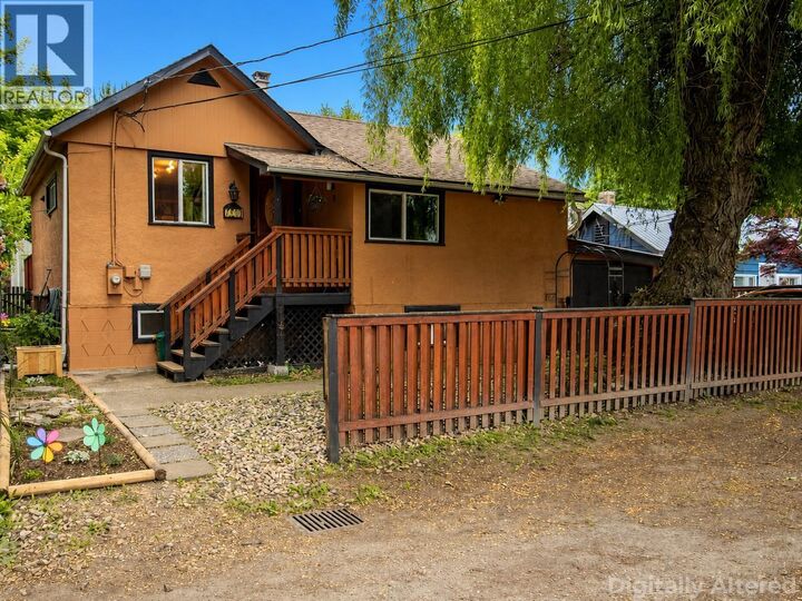 Property Photo:  7310 51 Street Northeast  BC V0E 1K0 