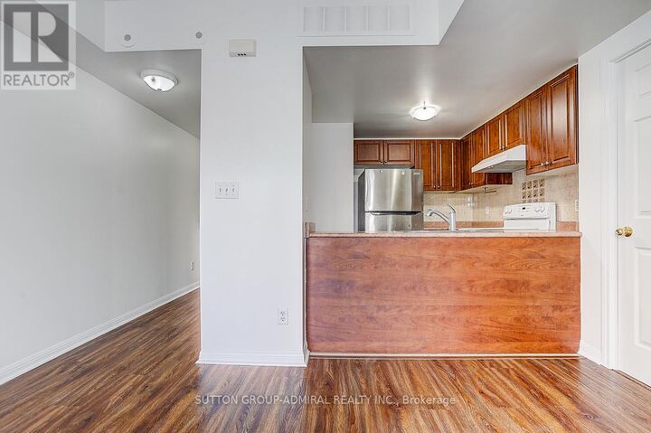 Property Photo:  3047 Finch Avenue West 2057  ON M9M 0A5 