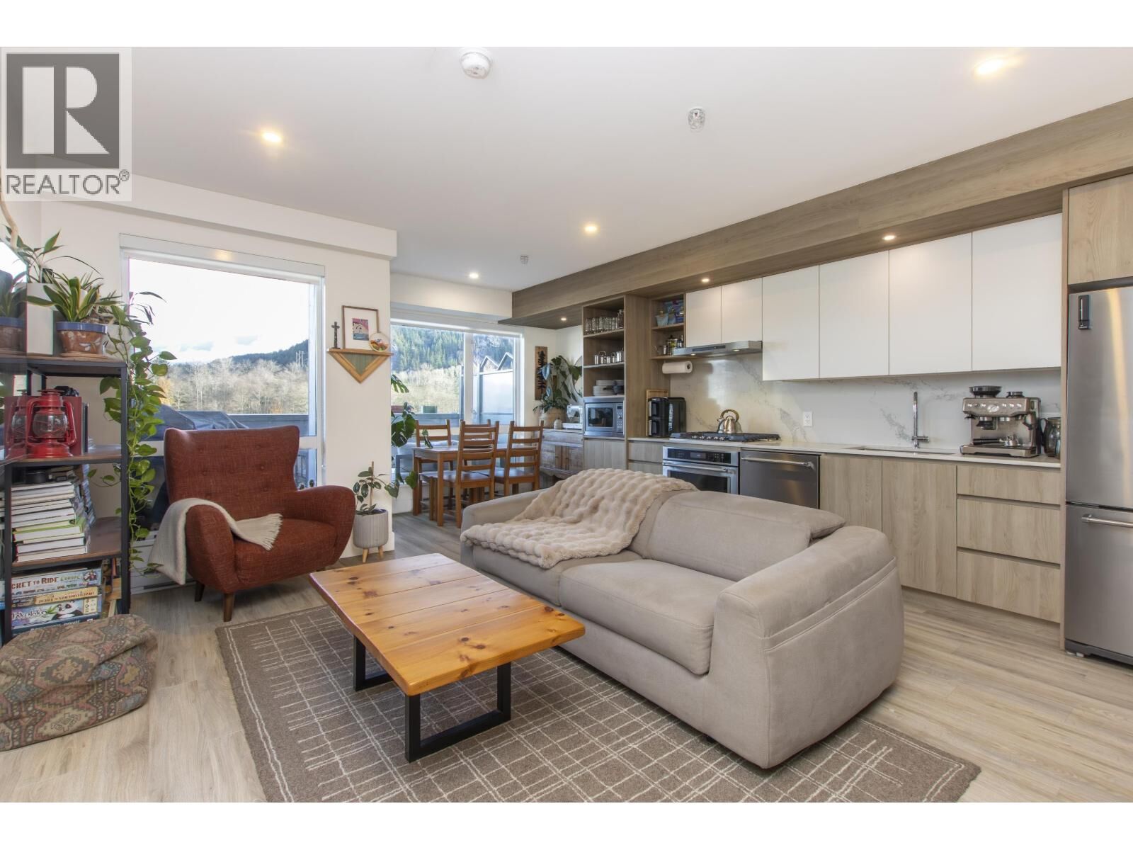Property Photo: 38362 Buckley Avenue 428 BC V8B 0J8