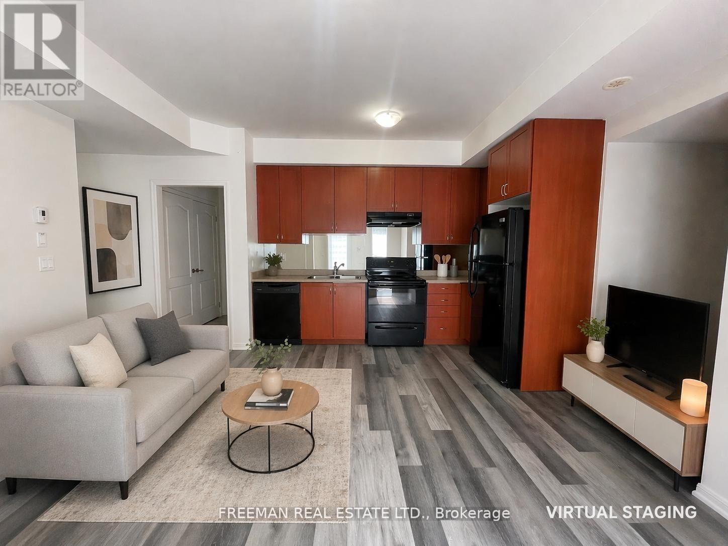 Property Photo: 3135 Boxford Crescent 16 ON L5M 0X1