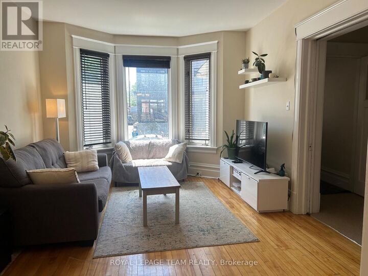 Property Photo:  427 Sunnyside Avenue A  ON K1S 0S6 