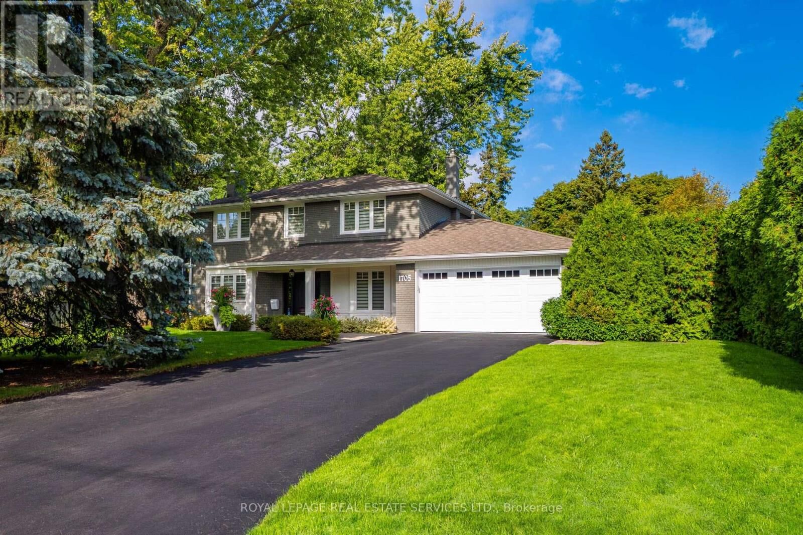Property Photo: 1705 Mazo Crescent ON L5J 1Y9