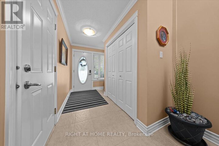 Property Photo: 55 Callaway Court ON K1C 7S4