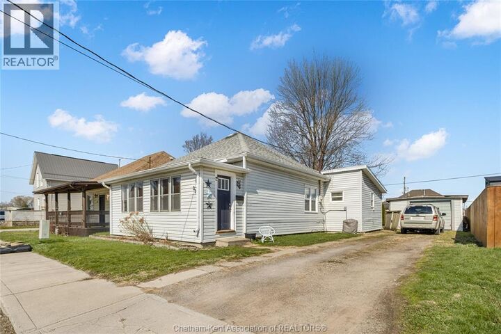 Property Photo:  23 Degge Street  ON N7M 4X3 