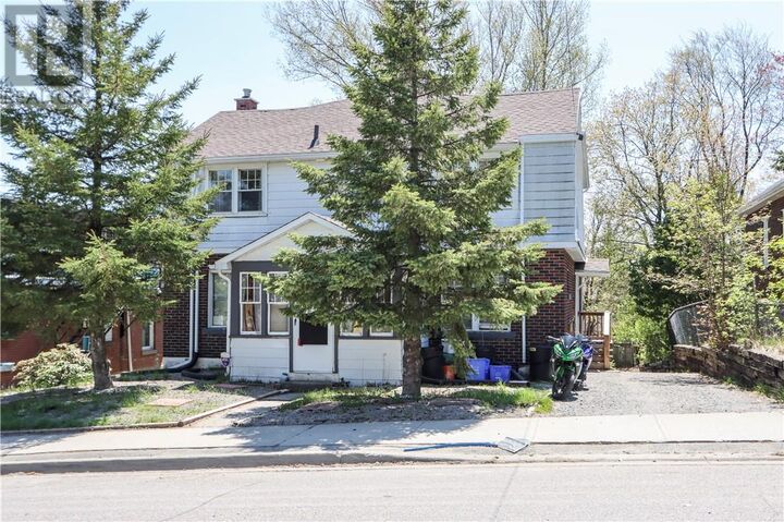 Property Photo: 257 Oak Street ON P3C 1N1