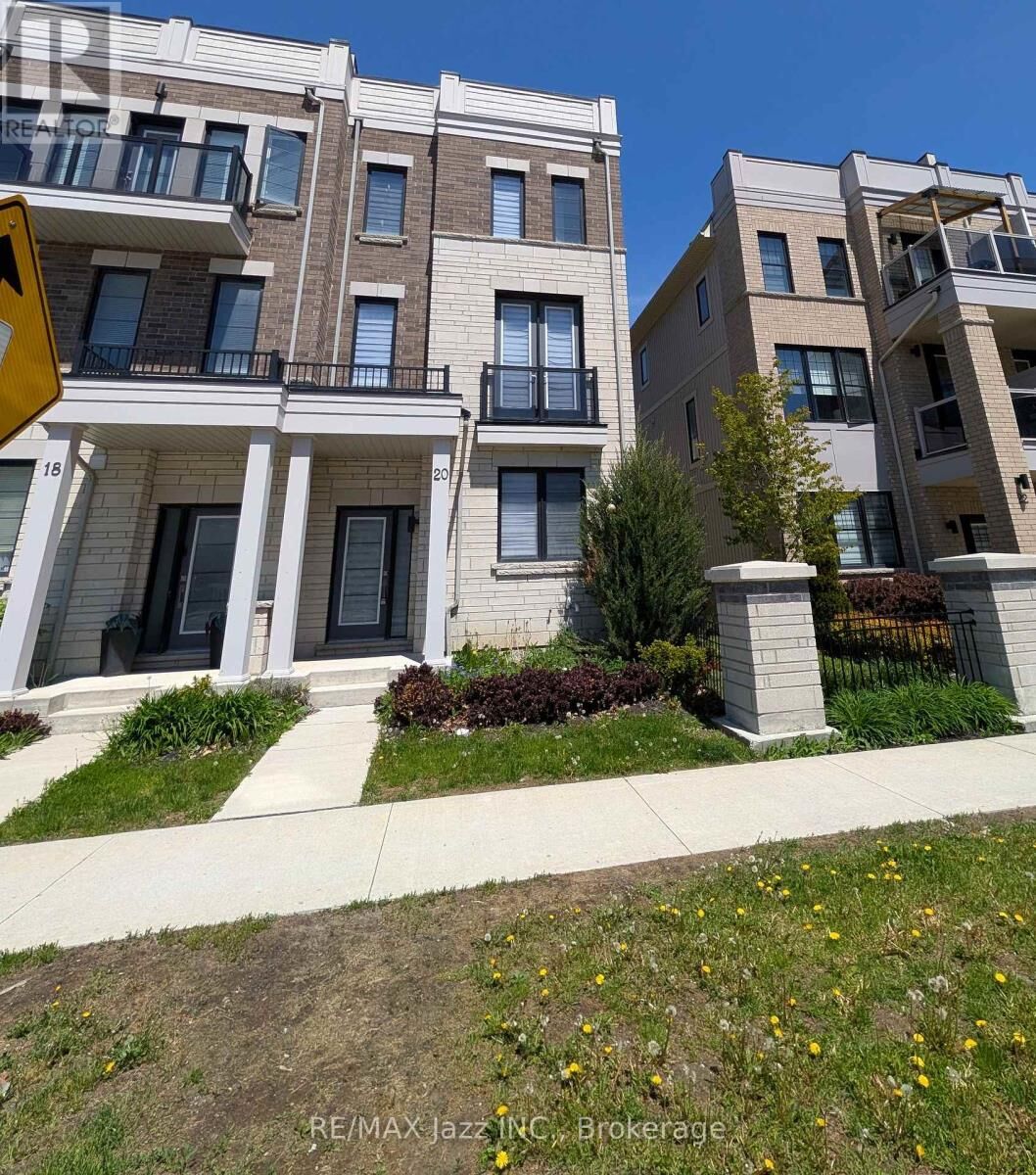 Property Photo:  20 Clarington Boulevard  ON L1C 7E5 