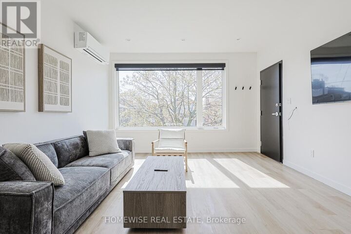 Property Photo:  159 Locksley Avenue 2  ON M6B 3N6 
