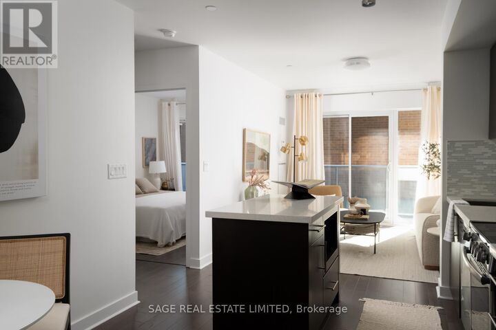Property Photo:  58 Orchard View Boulevard 313  ON M4R 0A2 