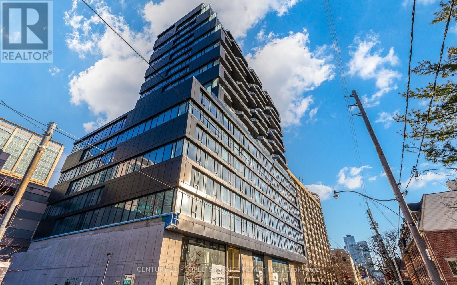Property Photo: 195 McCaul Street East 910 ON M5T 1W6