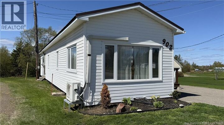 Property Photo: 902 Boulevard Des Acadiens NB E1W 1H6