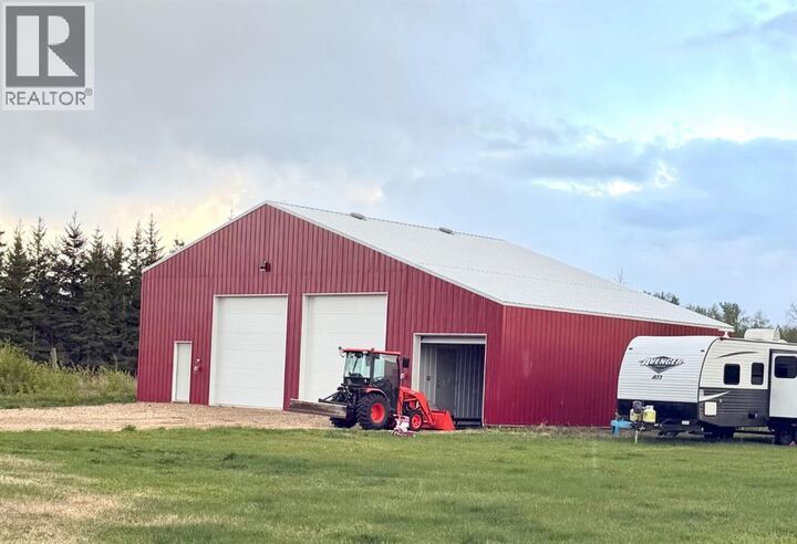 Property Photo: 71074 Township Road 705 AB T8W 5G2