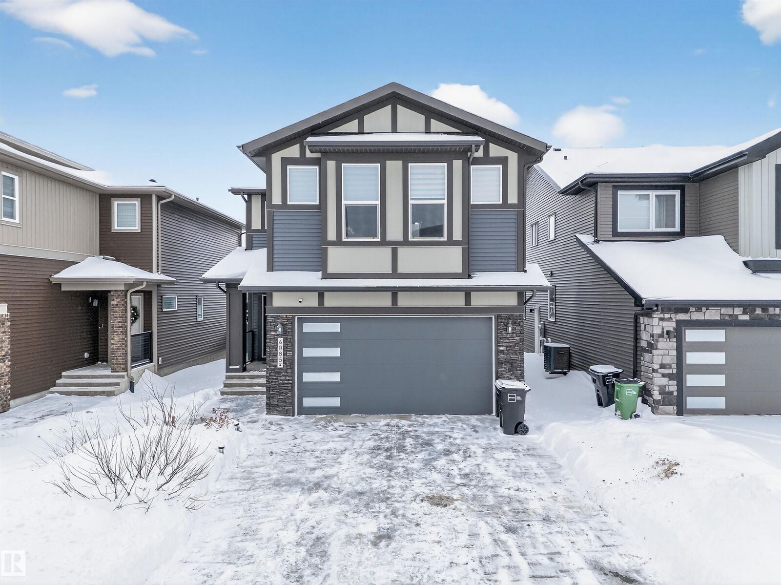 Property Photo:  6085 King Landing SW  AB T6W 3Z7 