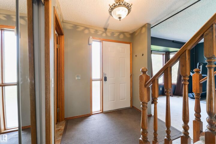 Property Photo:  4012 44 Avenue  AB T7Z 1K3 
