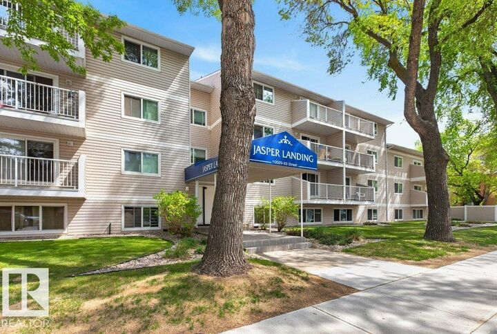 Property Photo: 10529 93 Street NW 411 AB T5H 1X6