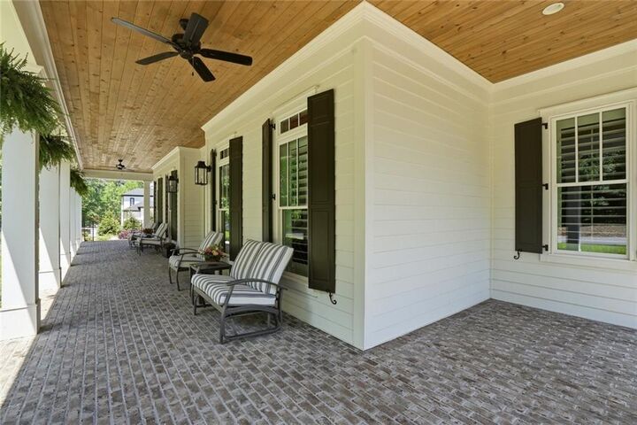 Property Photo: 1570 Redd Road GA 30004