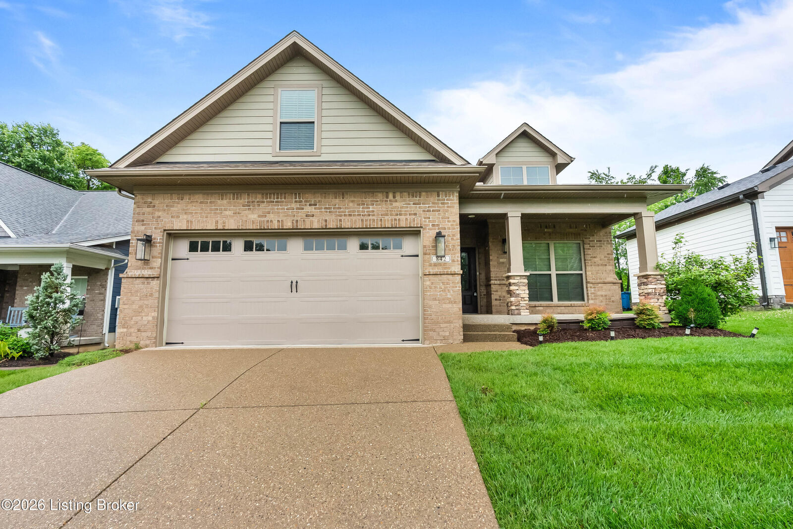 Property Photo: 842 Artisan Pkwy KY 40031