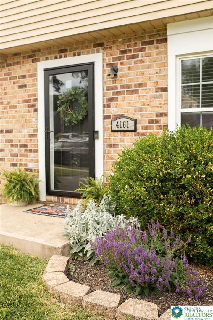 Property Photo: 4161 Newport Drive PA 18049