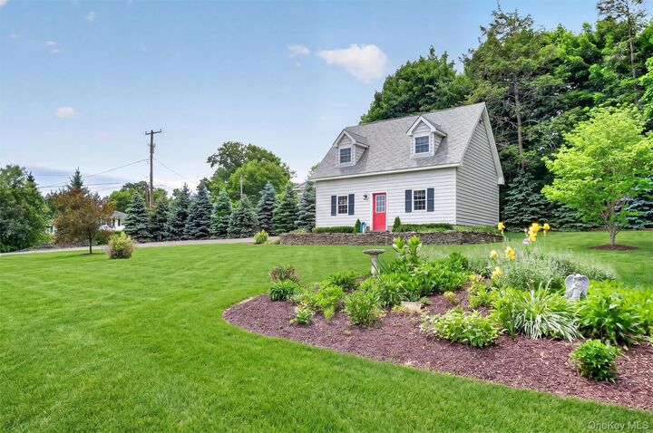 Property Photo:  46 Ben Lomond Drive  NY 10941 