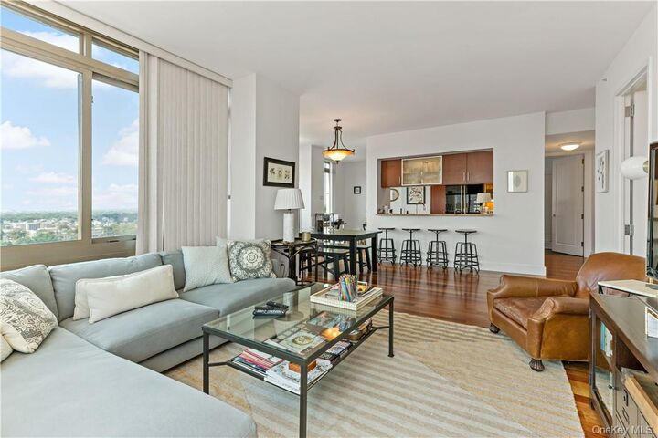 Property Photo: 175 Huguenot Street 2006 NY 10801