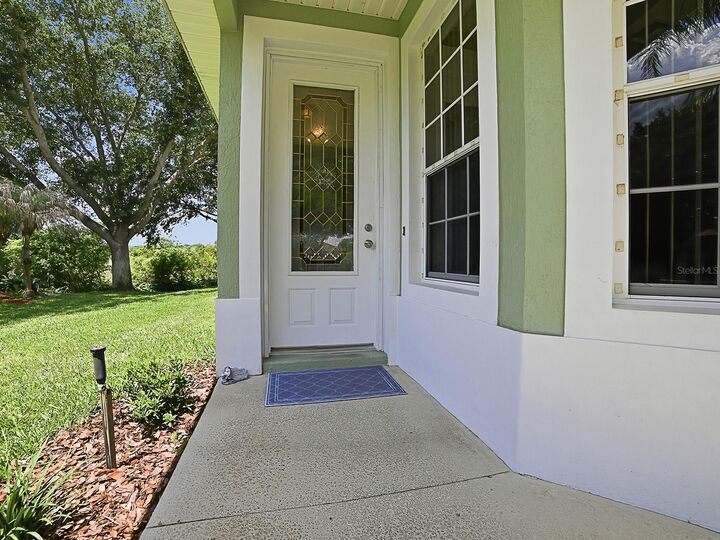 Property Photo: 1431 Lake Villa Drive FL 32778