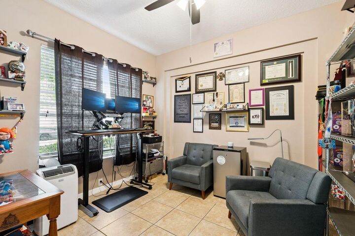 Property Photo:  8484 Dover View Lane  FL 32829 