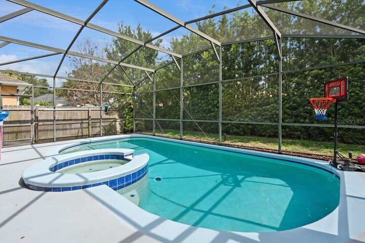 Property Photo:  8484 Dover View Lane  FL 32829 