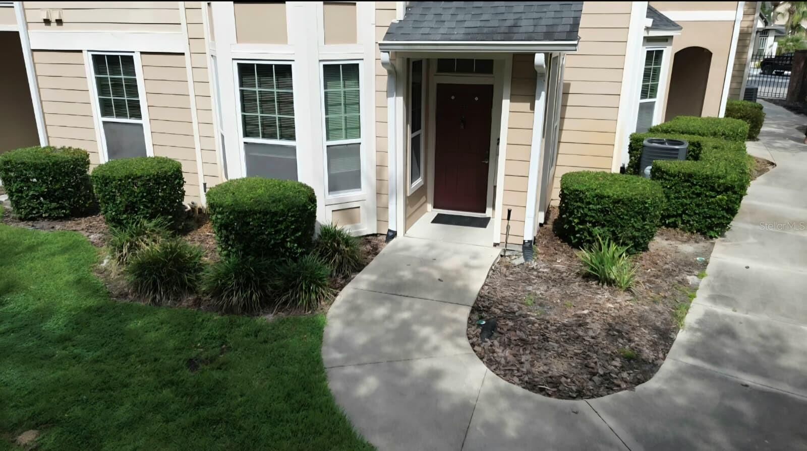 Property Photo:  1101 Vintage Village Lane 110  FL 34761 
