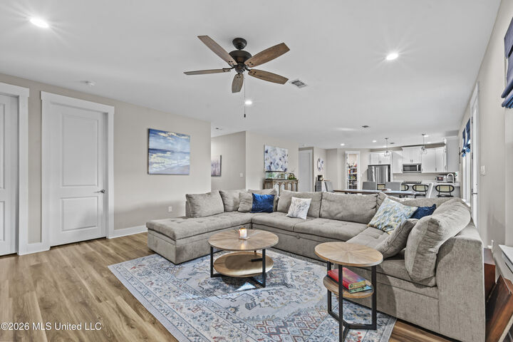 Property Photo:  29 Bayou View Drive  MS 39507 
