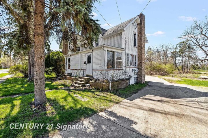 Property Photo:  1911 Lincoln Avenue  MI 48601 