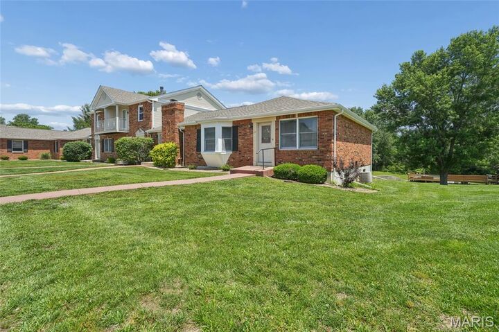 Property Photo: 19 Brittany Court MO 63379