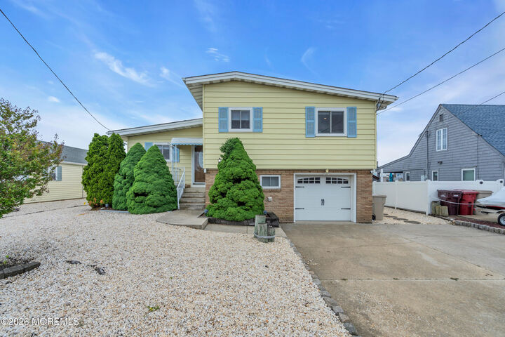 Property Photo:  87 Ronald Avenue S  NJ 08721 