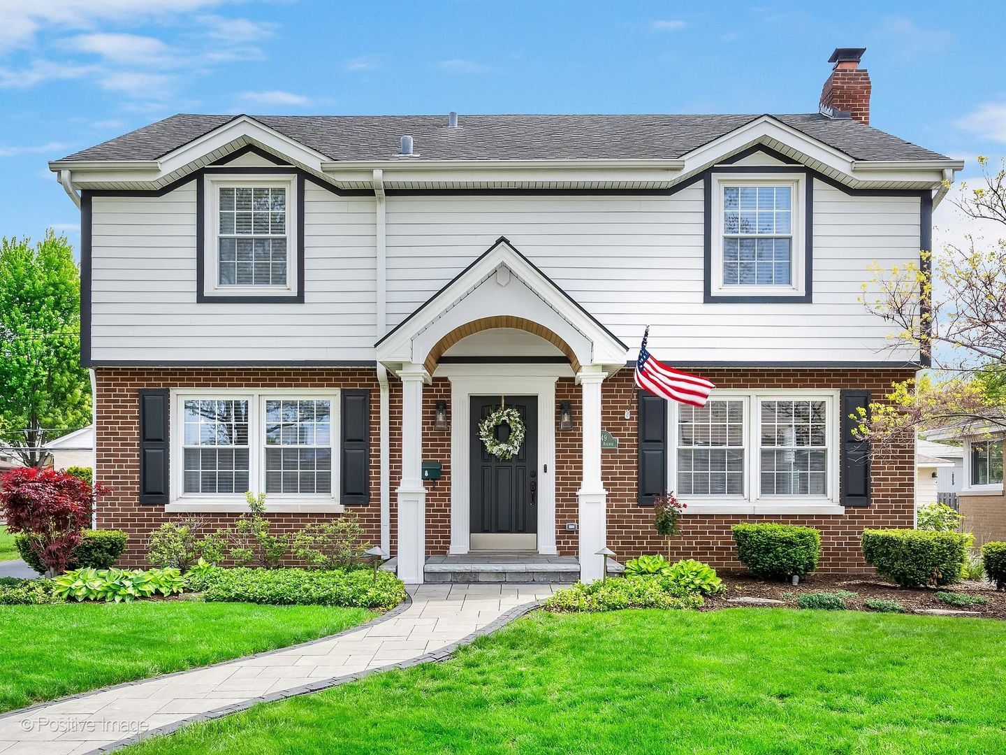 Property Photo: 949 S Euclid Avenue IL 60126