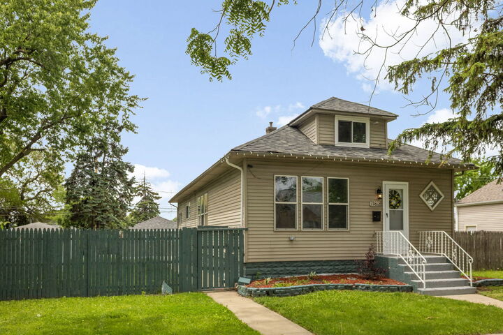 Property Photo: 15818 Willard Avenue IL 60426