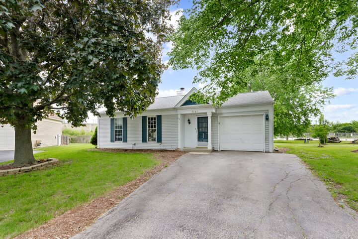 Property Photo: 3261 Bremerton Lane IL 60504