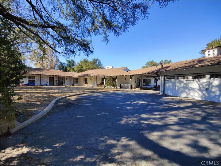 Property Photo:  22427 Plummer Street  CA 91311 