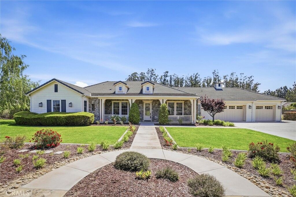 Property Photo:  4618 Quarter Horse  CA 93455 