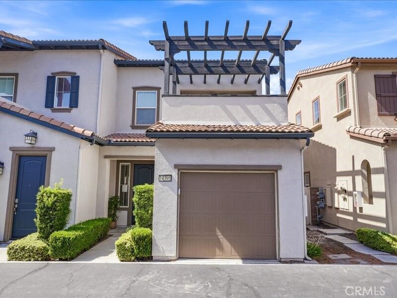 Property Photo:  14395 Penn Foster  CA 91710 